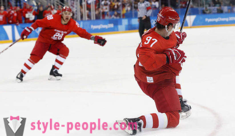 Alexander Kozhevnikov, jugador de hockey: biografía, familia, logros deportivos