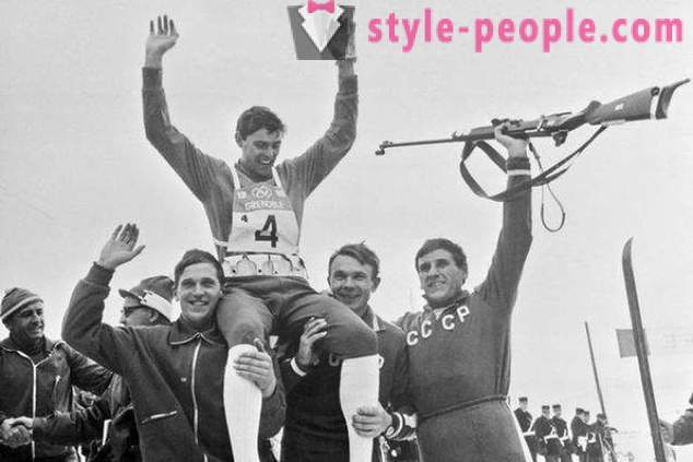 Tipos de biatlón historia de origen, normas y reglamentos del sprint de biatlón comunes