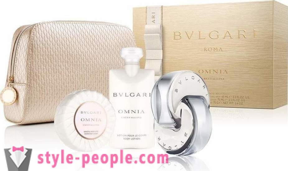 Bvlgari Omnia Crystalline: Descripción de sabor y comentarios de los clientes
