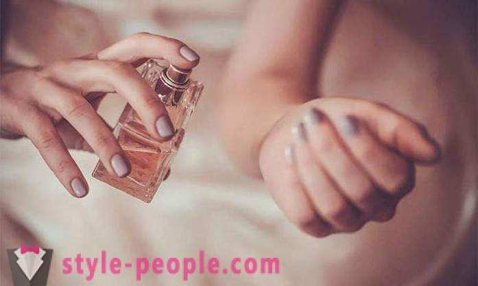 Perfumes con feromonas: revisiones del mito o realidad, como el acto