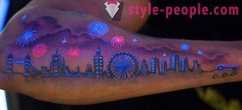 Los tatuajes que sólo son visibles bajo luz ultravioleta