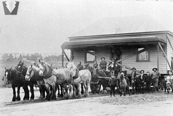 Como hace un siglo con la ayuda de los caballos se trasladó toda la ciudad