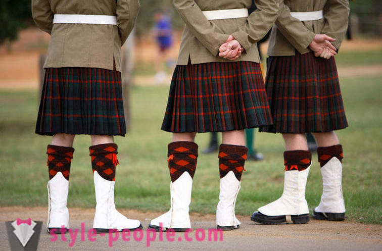 Donde fui la costumbre de los escoceses usar faldas?