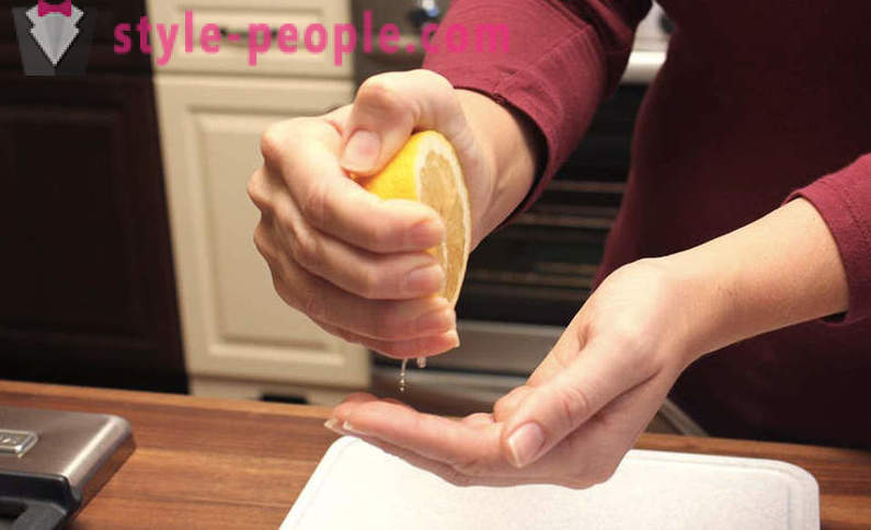 Las propiedades importantes y básicas de limón