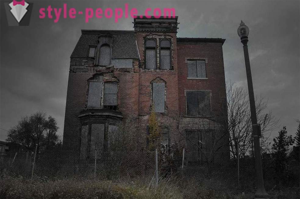 La historia de estas casas embrujadas
