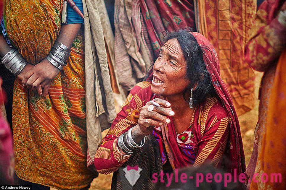 Los últimos cazadores-recolectores: la vida de una tribu primitiva en Nepal