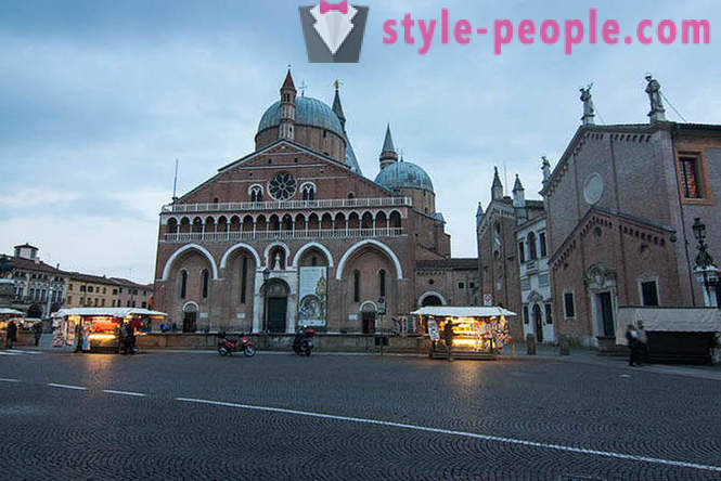 Paseo por la ciudad italiana de Padua