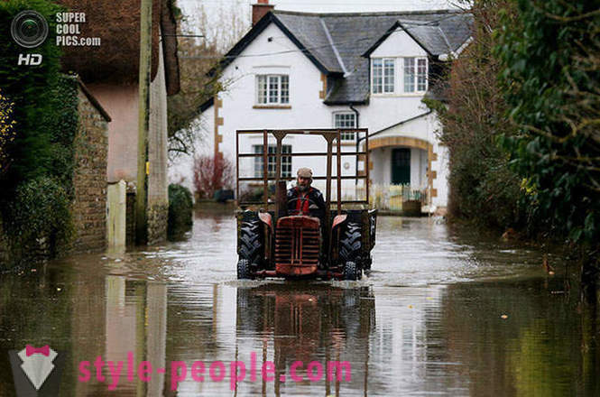 Las inundaciones en el suroeste de Inglaterra