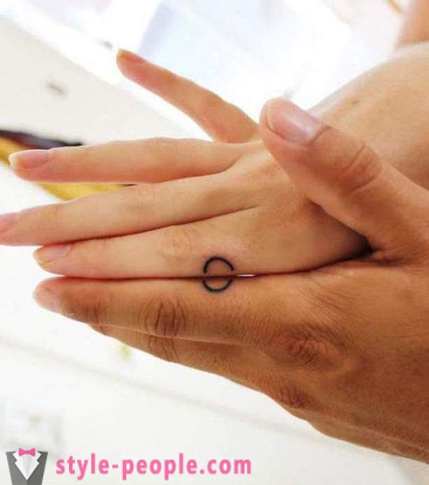 Tatuaje emparejado para dos - presentar prueba de amor eterno
