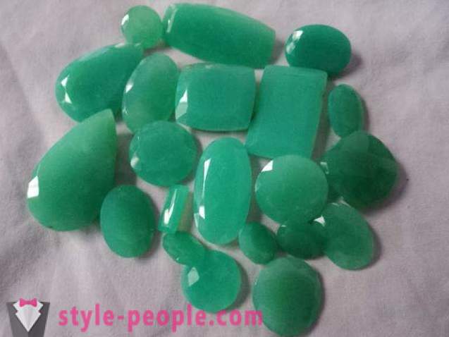 Jade Piedra - propiedades, la magia y hechos